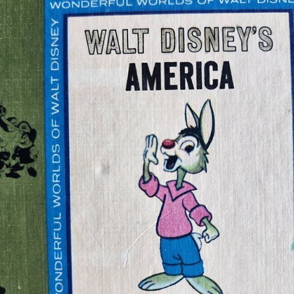 The wonderful worlds of Walt Disney vintage pine Green hardback 1965 America's - Picture 2 of 10